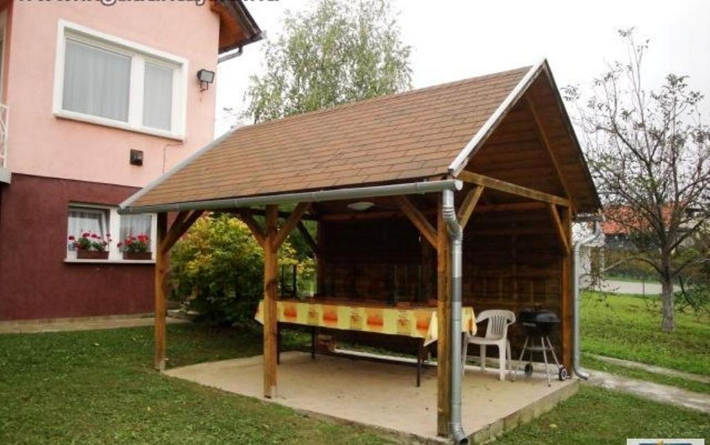 Porat House Appartement Zalakaros Buitenkant foto
