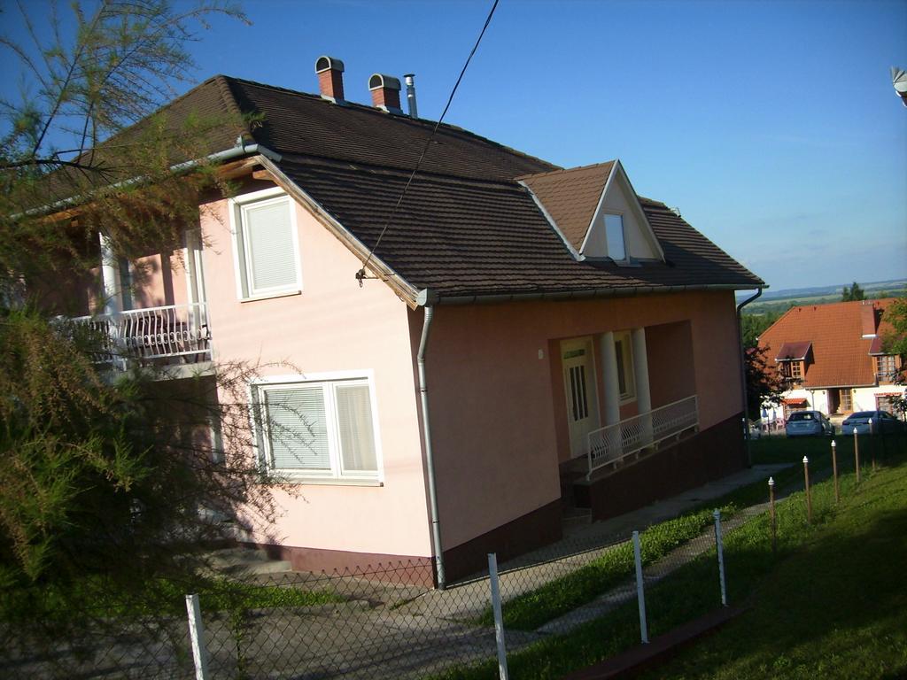 Porat House Appartement Zalakaros Buitenkant foto