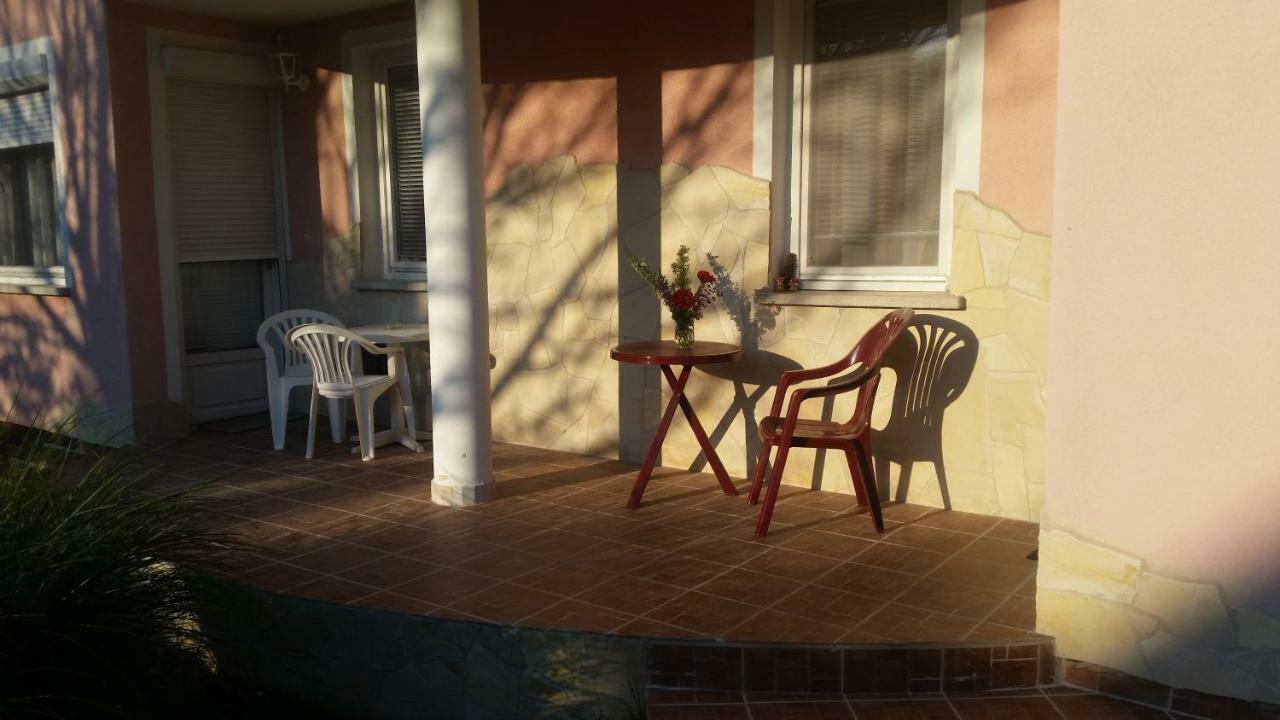 Porat House Appartement Zalakaros Buitenkant foto