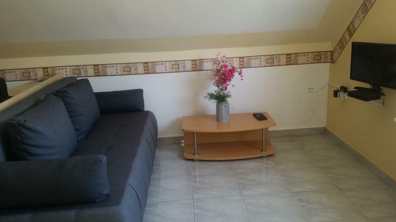 Porat House Appartement Zalakaros Buitenkant foto