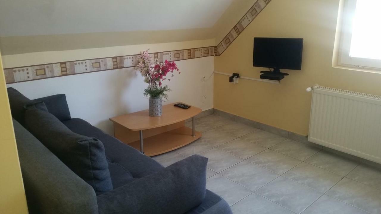 Porat House Appartement Zalakaros Buitenkant foto