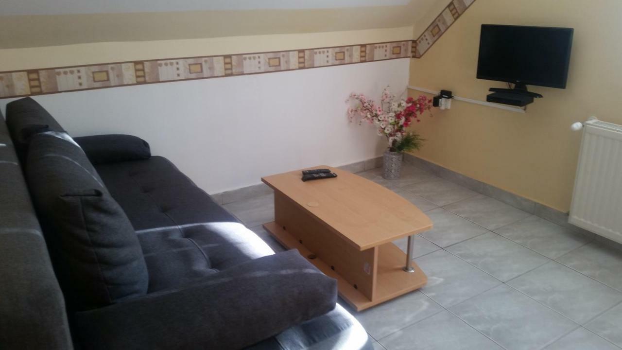 Porat House Appartement Zalakaros Buitenkant foto