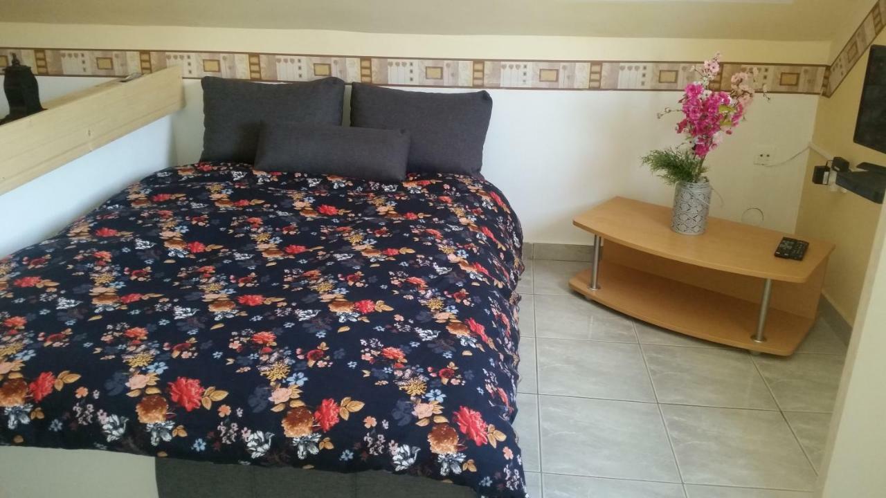Porat House Appartement Zalakaros Buitenkant foto